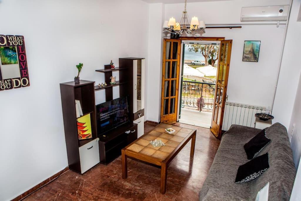 City Center, Sea View Apartment, Amelia! Anemomylos Exterior foto