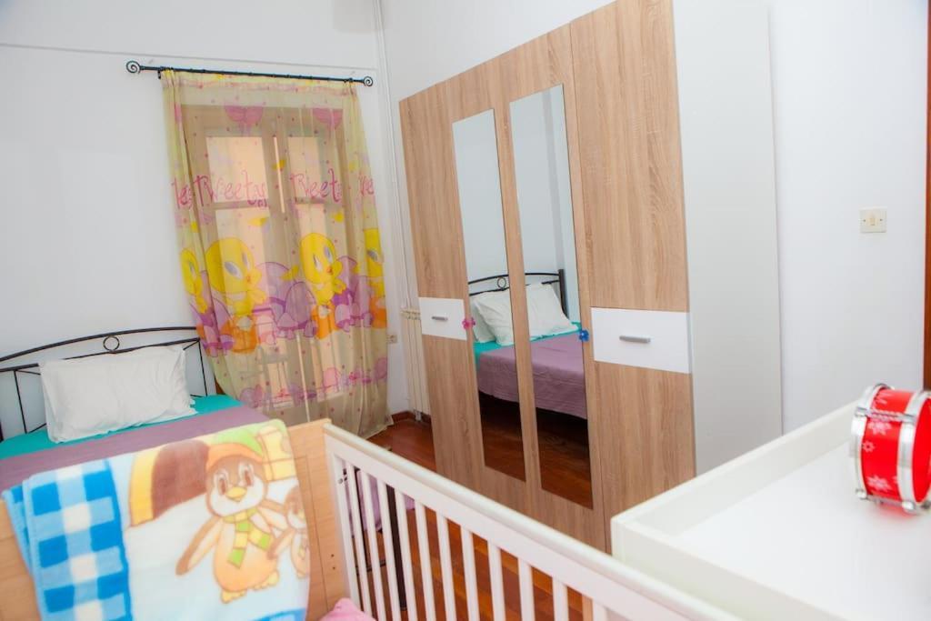 City Center, Sea View Apartment, Amelia! Anemomylos Exterior foto